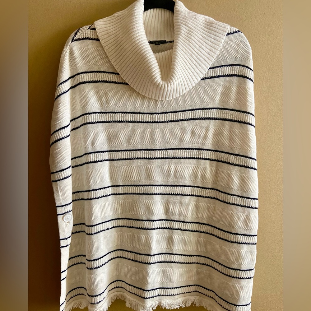 Talbots poncho, size small, new without tags, never worn.